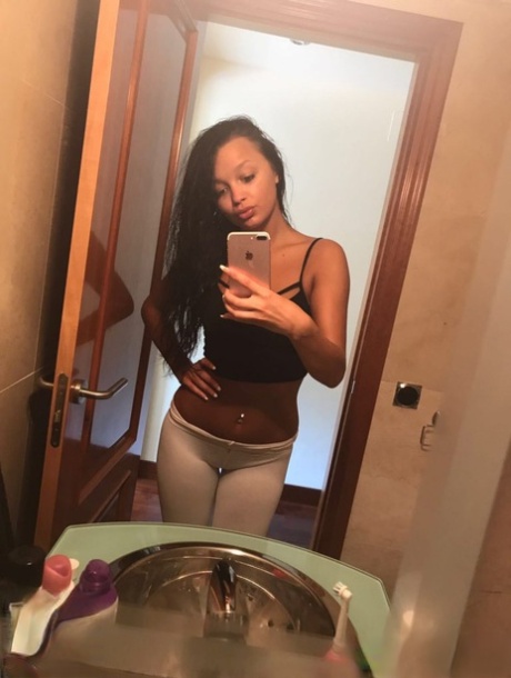 Bostanci 5 Yıldızlı Otel Servisi Escort Bayan Isabella