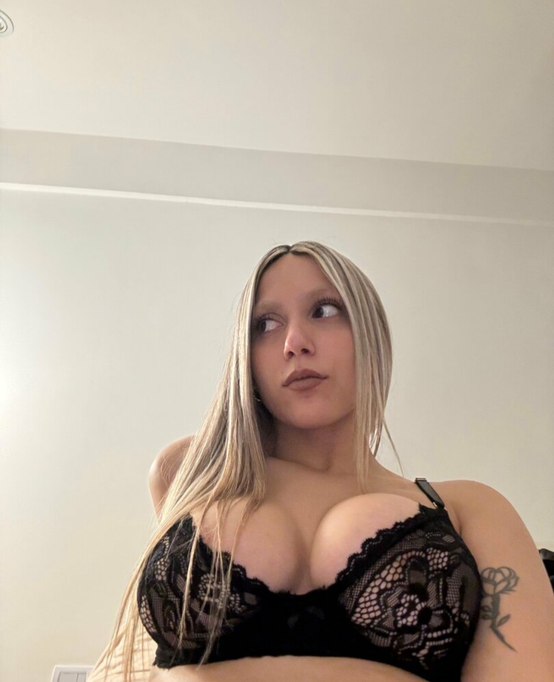 Yaren İstanbul Escort